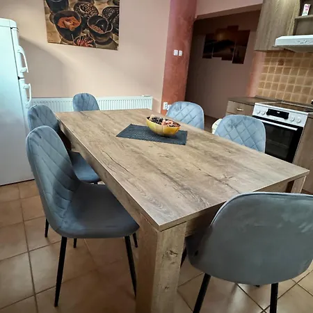 Kk Apartment