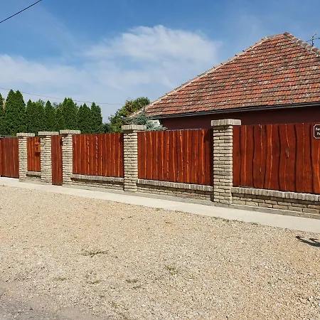 Kk Lägenhet Backa Topola